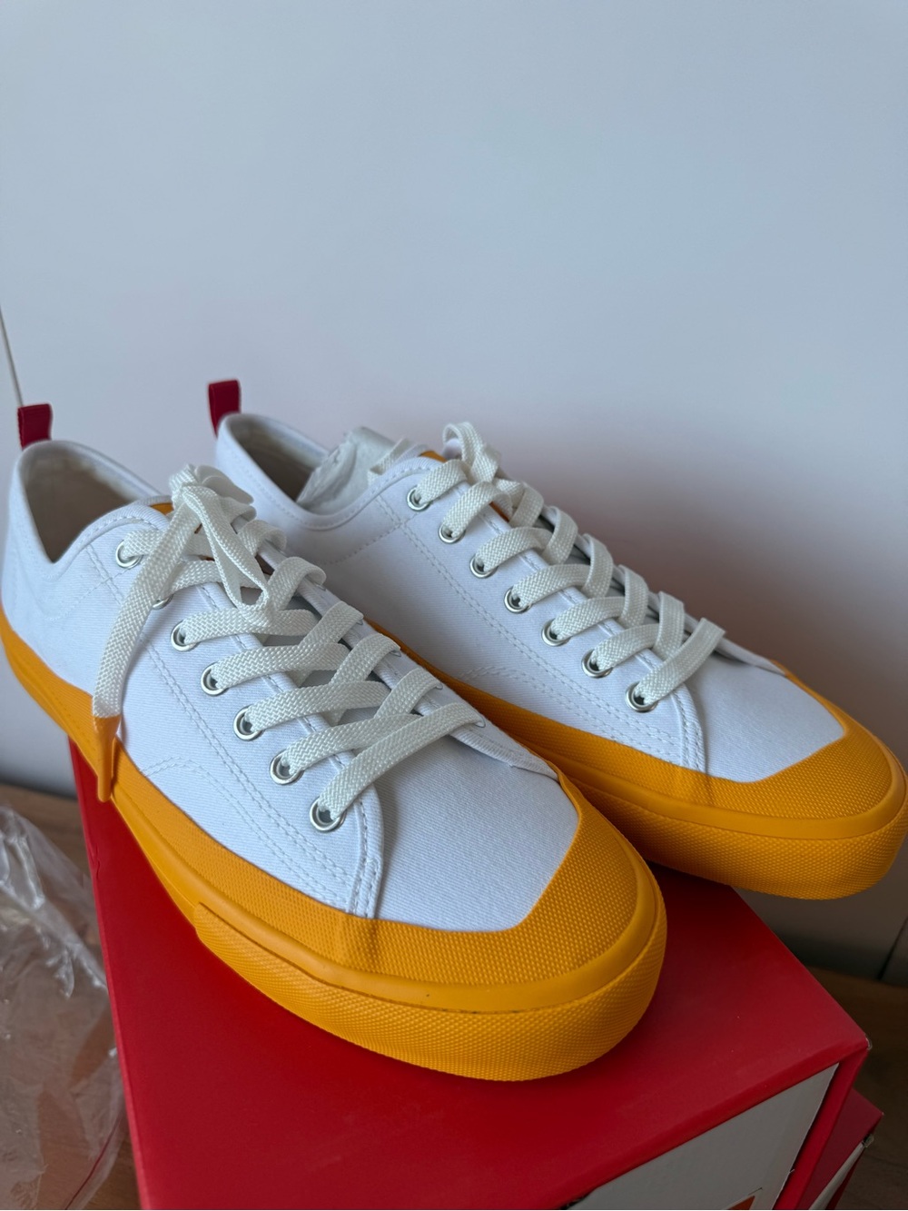 Chick-Fil-A Honey Mustard Men’s 10 NEW